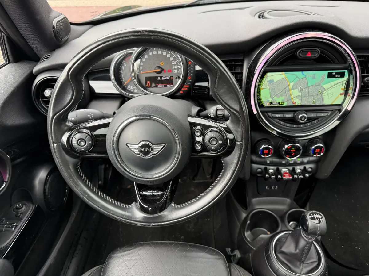 1.5 Cooper 136pk Marylebone 3d, Clima | Navi+ | Panoramadak | Led | H & K | Orig. Nederlandse auto