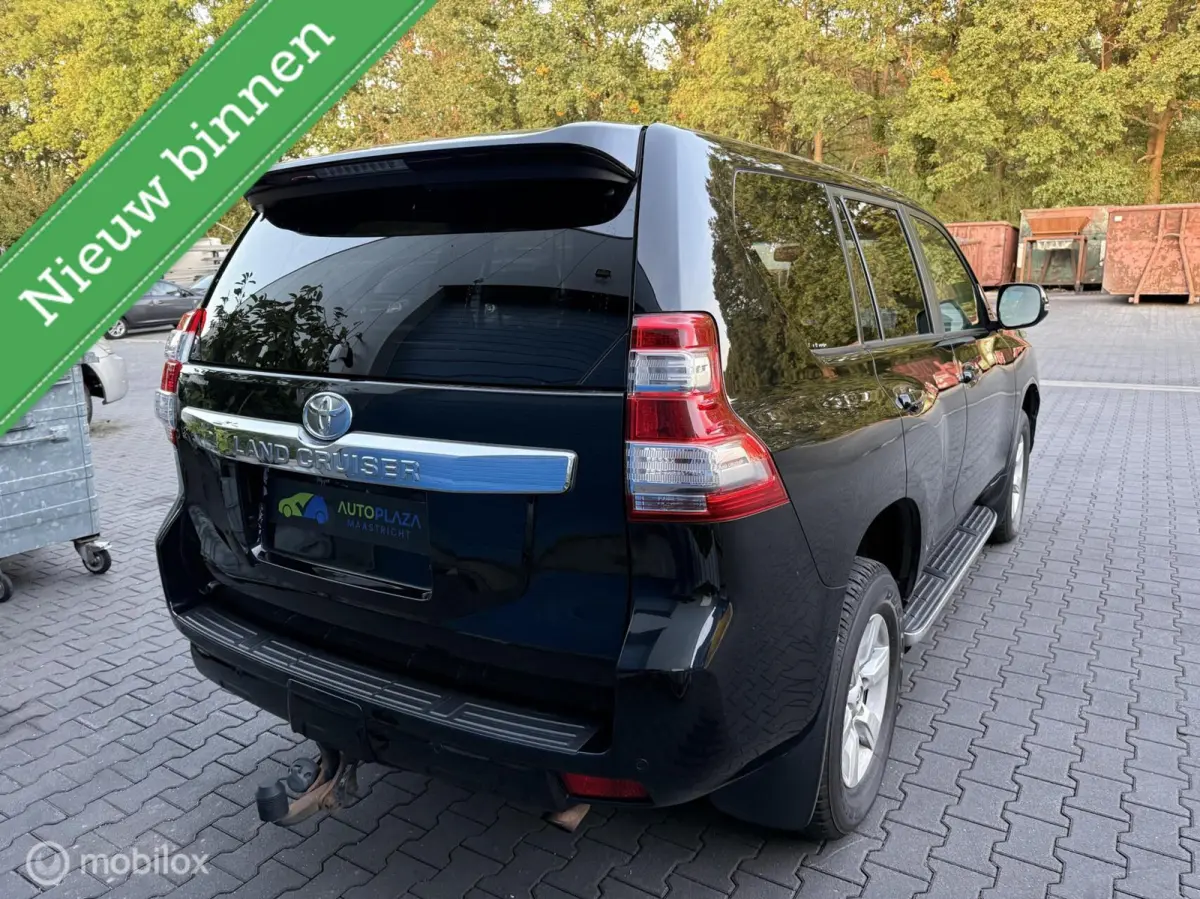 LandCruiser / 3.0 D-4D VX / 5DRS / AUTOMAAT / KEYLESS / STOEL/STUURVERWARMIN / CRUISE CONTROLE / LEDER