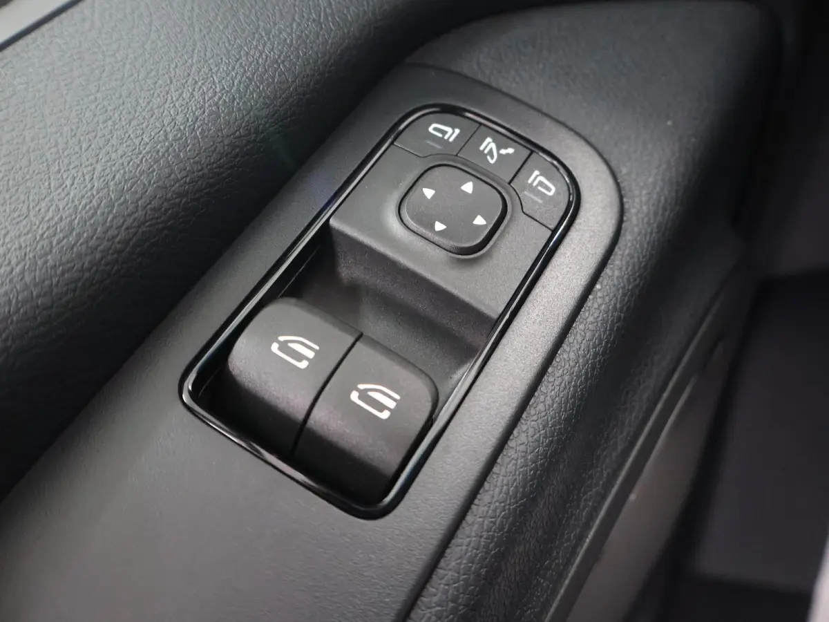 319 CDI | AUT. | L2 H2 | SCHUIFDEUR L+R | LED | NAVIGATIE | DISTRONIC | WINTERPAKKET | ALARM | APPLE CARPLAY/ANDROID AUTO | GEVEERDE BESTUURDERSSTOEL | 3500KG. AHW | BPM-VRIJ / 2024 |