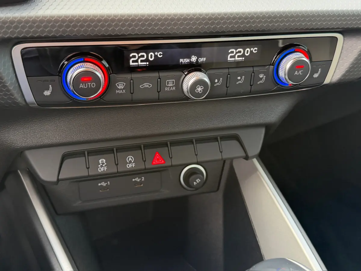 25 TFSI S-tronic Advanced | Carplay | Cruise | Stoelverwarming | Rijklaar incl. 1 jaar Bovag garantie