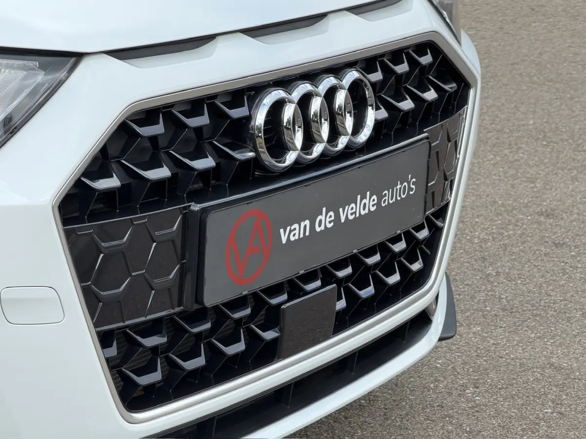 25 TFSI S-tronic Advanced | Carplay | Cruise | Stoelverwarming | Rijklaar incl. 1 jaar Bovag garantie
