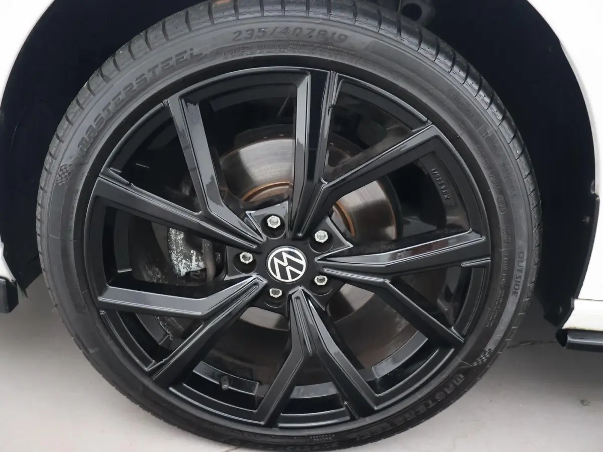 1.5 TSI BENZINE + 19 INCH LMV | LEDER | MAXTON SPORTPAKKET | BPM VRIJ | CRUISE CONTROL