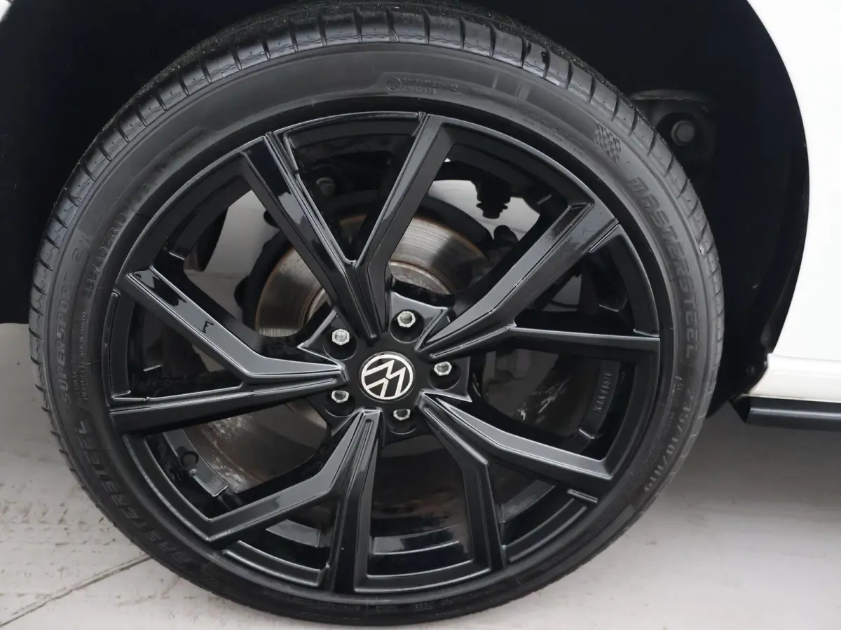 1.5 TSI BENZINE + 19 INCH LMV | LEDER | MAXTON SPORTPAKKET | BPM VRIJ | CRUISE CONTROL