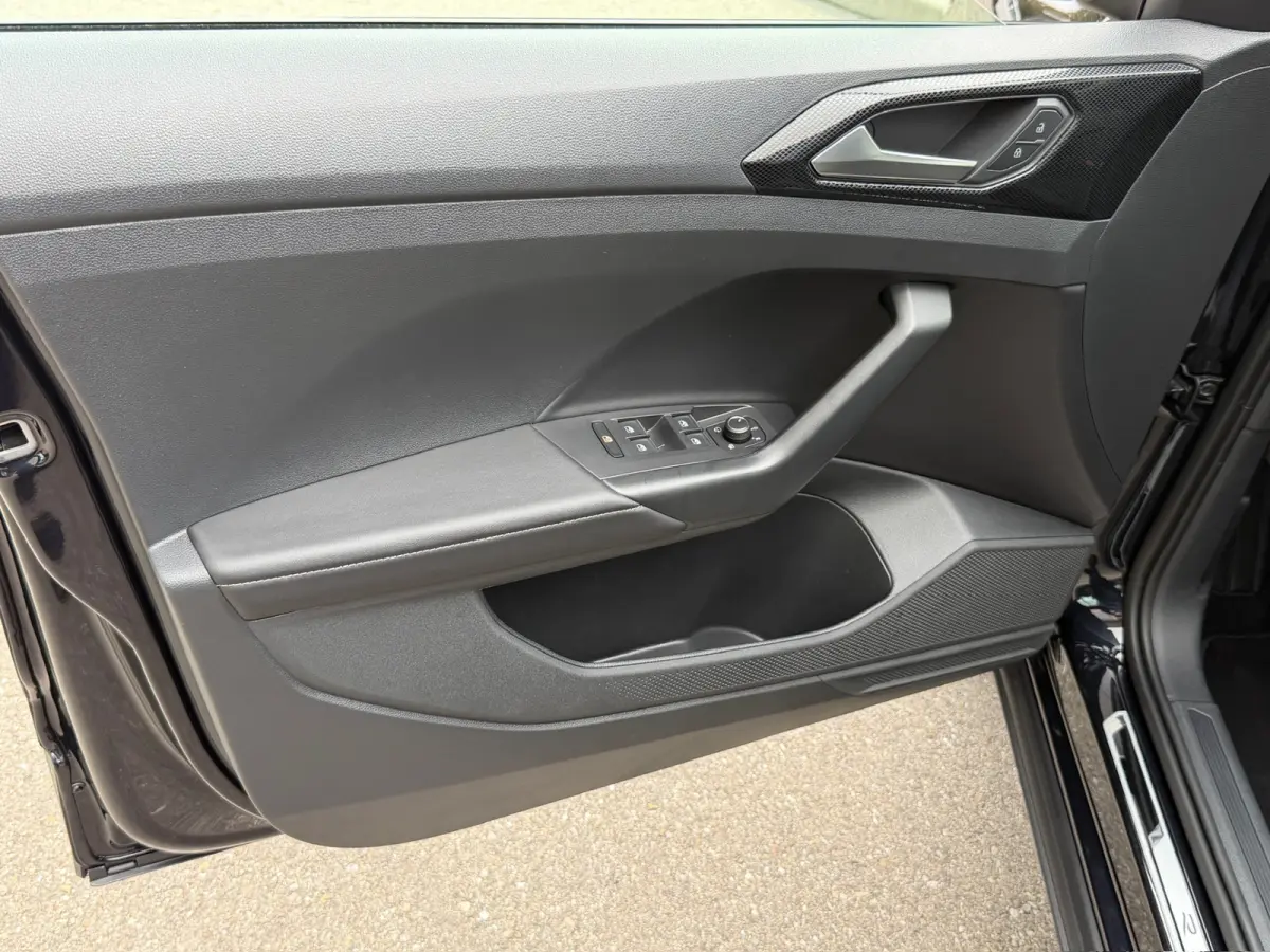 1.5 TSI 150pk DSG R-Line | Camera | Trekhaak | Navi | IQ light | Rijklaar incl. garantie