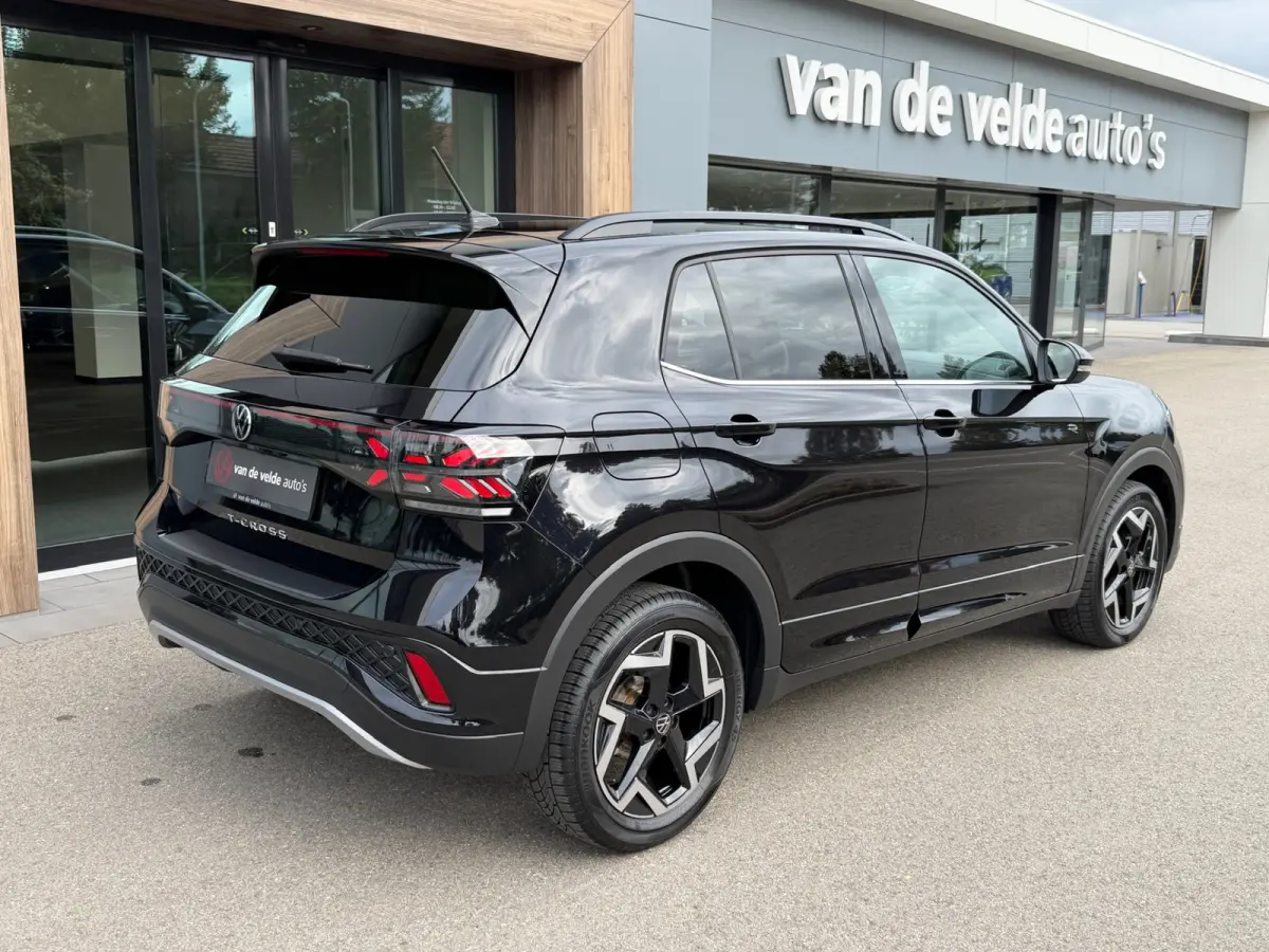 1.5 TSI 150pk DSG R-Line | Camera | Trekhaak | Navi | IQ light | Rijklaar incl. garantie