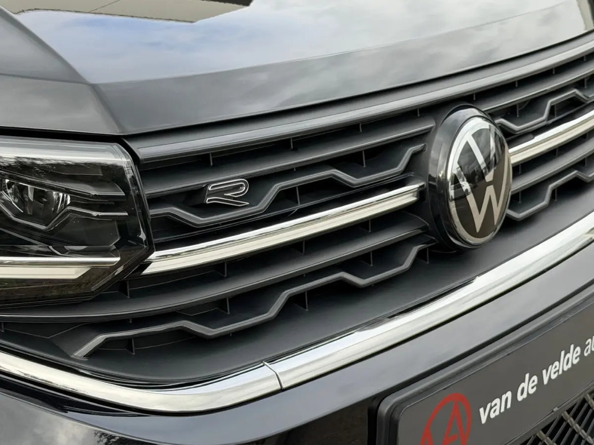 1.5 TSI 150pk DSG R-Line | Camera | Trekhaak | Navi | IQ light | Rijklaar incl. garantie