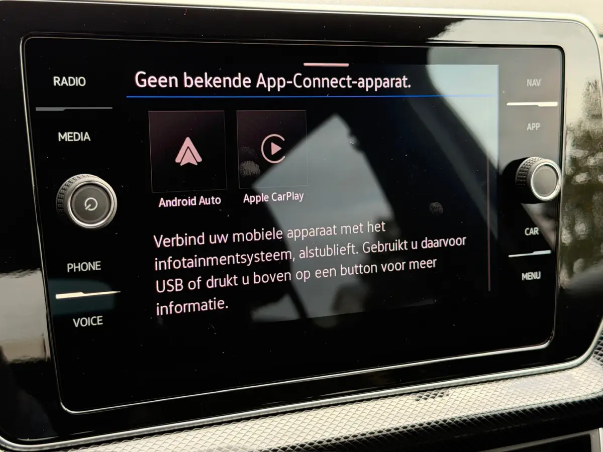 1.5 TSI 150pk DSG R-Line | Camera | Trekhaak | Navi | IQ light | Rijklaar incl. garantie