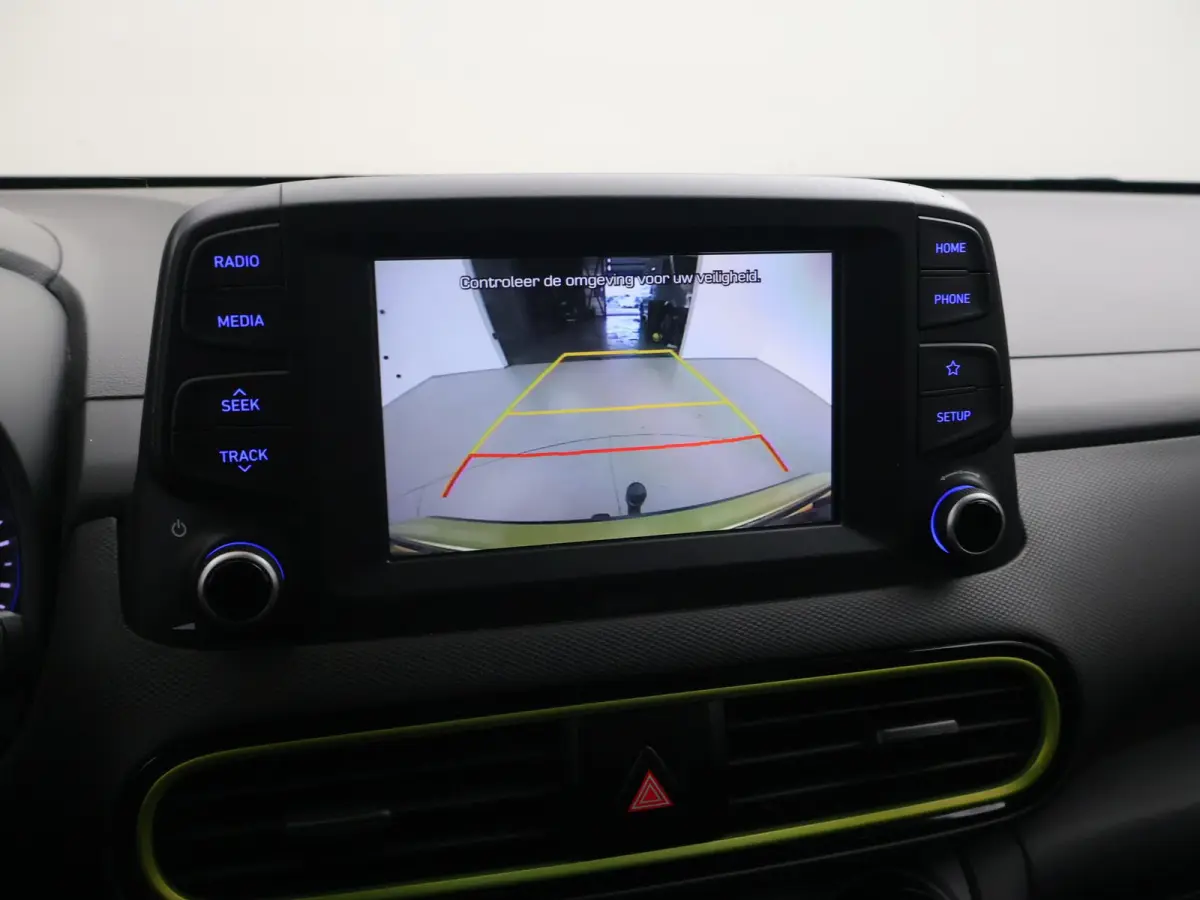 1.0T FASHION + TREKHAAK | CAMERA | APPLE CARPLAY | ANDROID AUTO | 18 INCH LMV