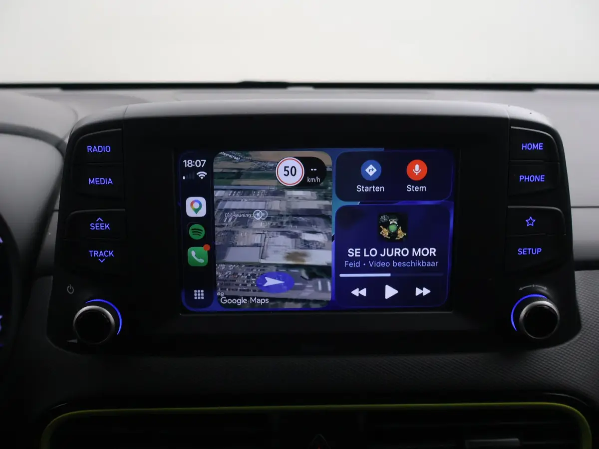 1.0T FASHION + TREKHAAK | CAMERA | APPLE CARPLAY | ANDROID AUTO | 18 INCH LMV