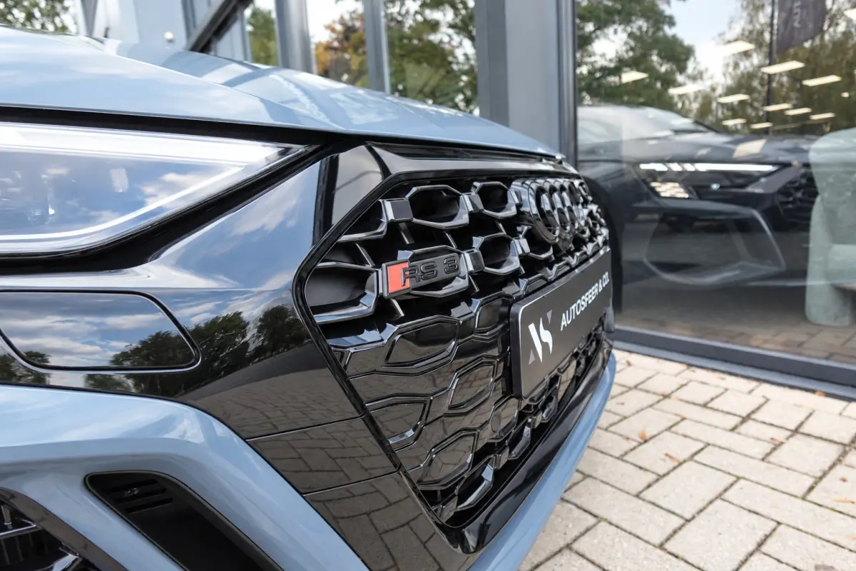 RS3 2.5 TFSI RS 3 quattro PANO KERAMISCH MASSAGE