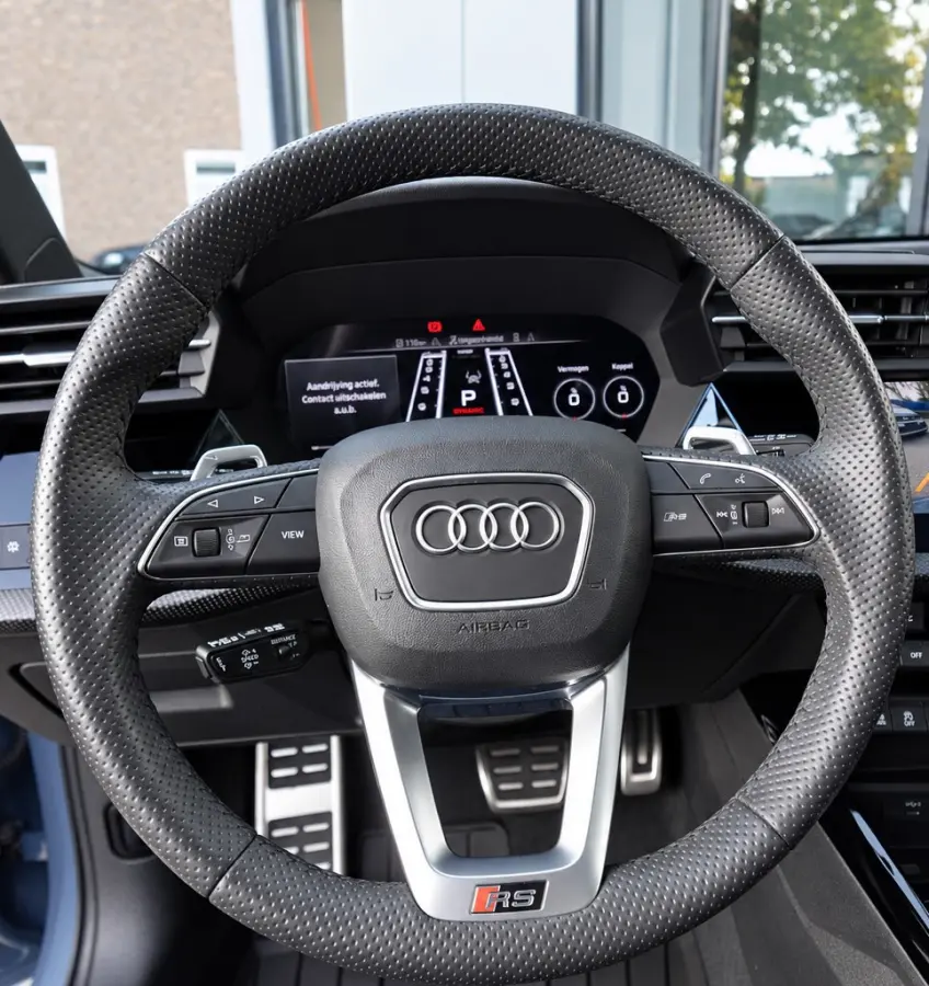 RS3 2.5 TFSI RS 3 quattro PANO KERAMISCH MASSAGE