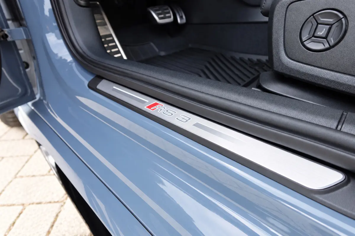 RS3 2.5 TFSI RS 3 quattro PANO KERAMISCH MASSAGE