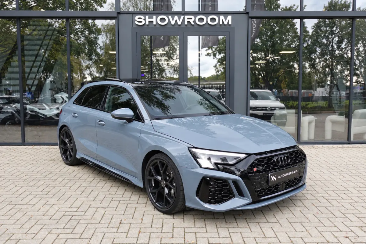 RS3 2.5 TFSI RS 3 quattro PANO KERAMISCH MASSAGE
