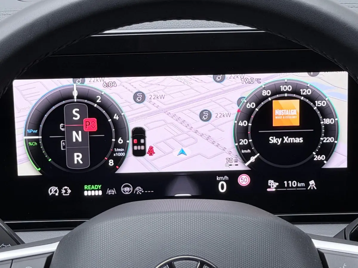 1.5 eHybrid R-Line Pano/360/Massage