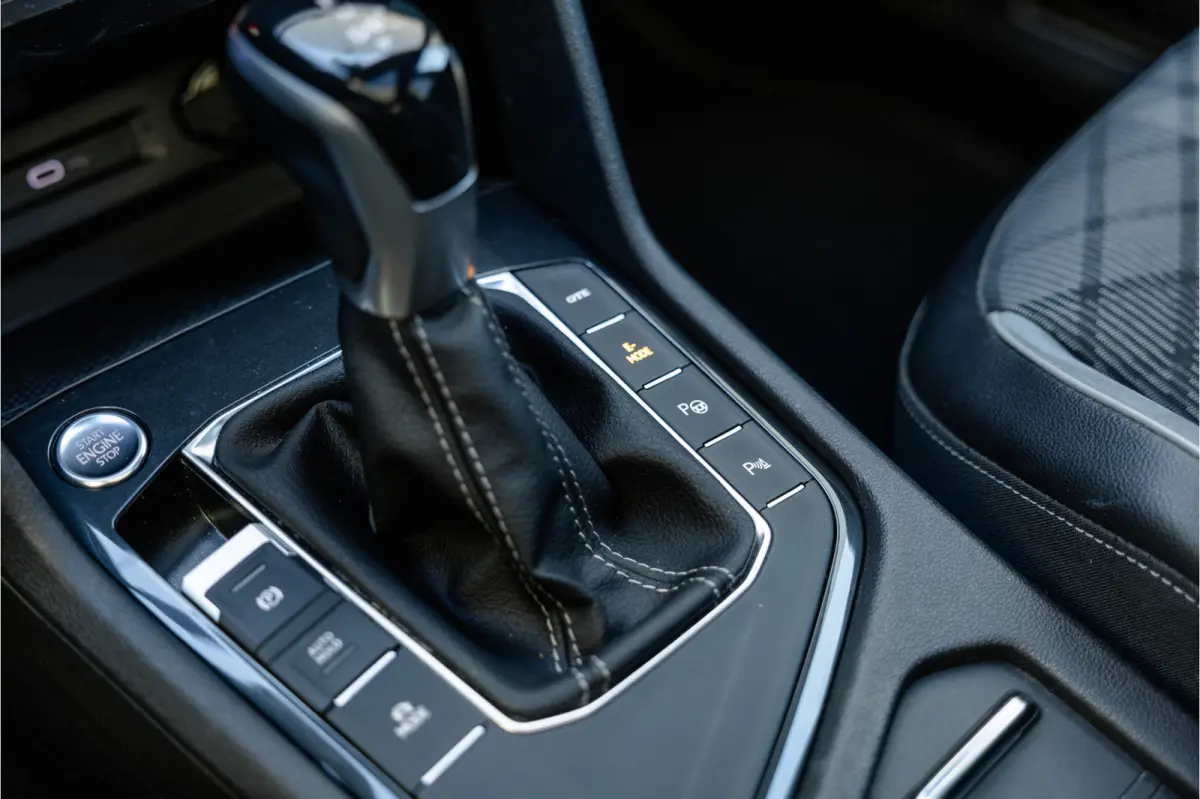 1.4 TSI eHybrid R-Line Business+ Pano / Trekhaak / Black /