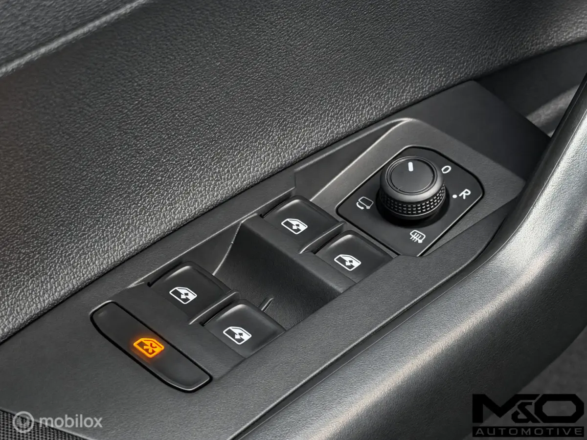 1.0 TSI | BTW | VIRTUAL | STOELVW | CAMERA | CARPLAY