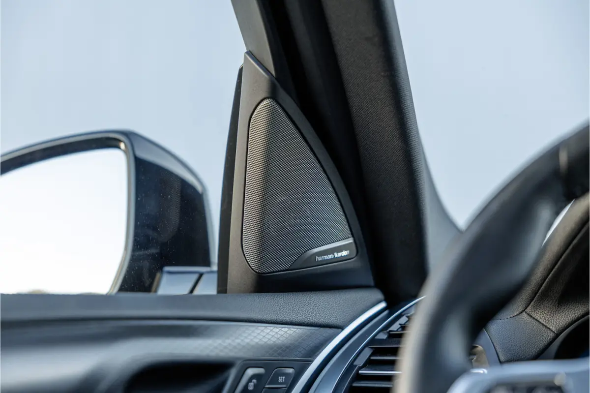 High Executive 80 kWh SOH 99% M Sport / Pano / Harman Kardon / Laser / 20 inch /