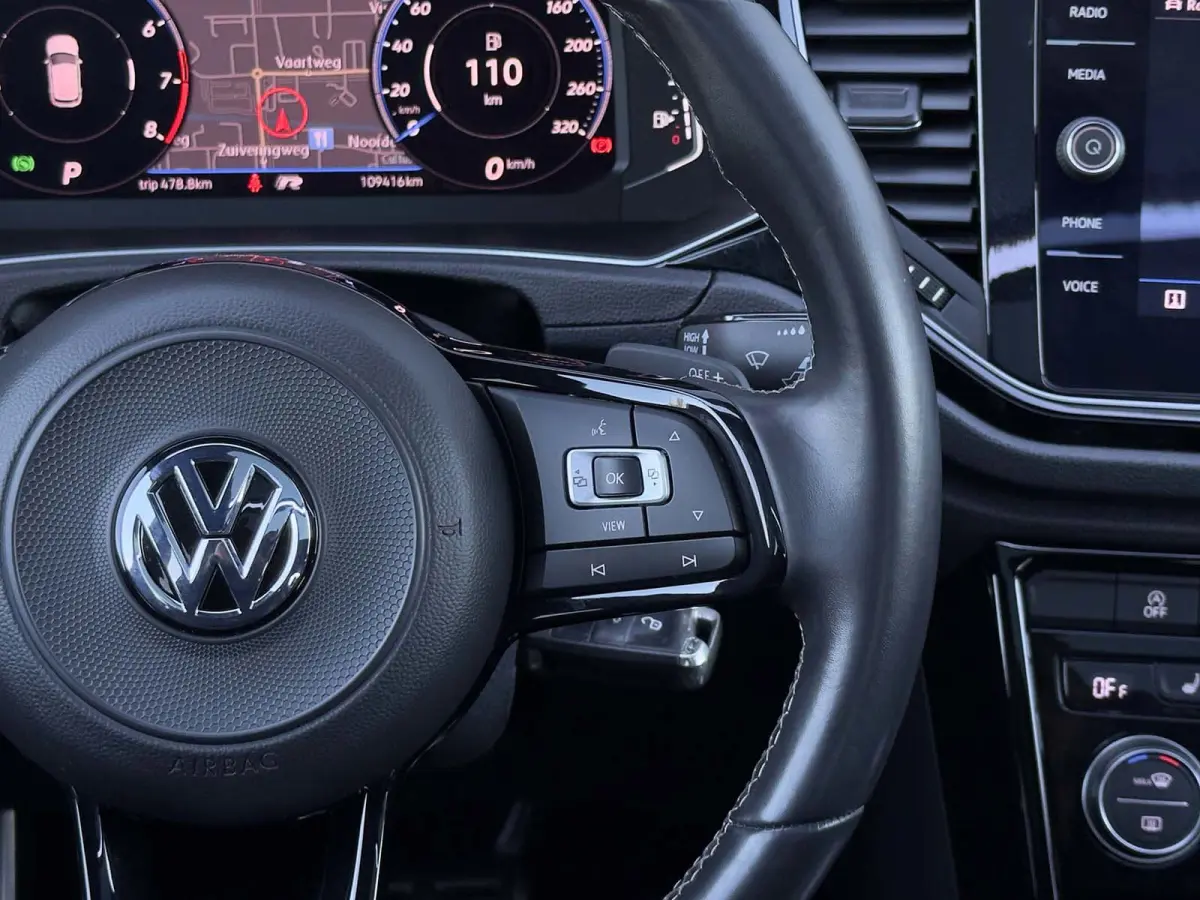 R 2.0 TSI 4Motion Pano, ACC, Beats, Leder, 19'' R velgen, Performance remmen, Adaptieve koplampen, Nette staat