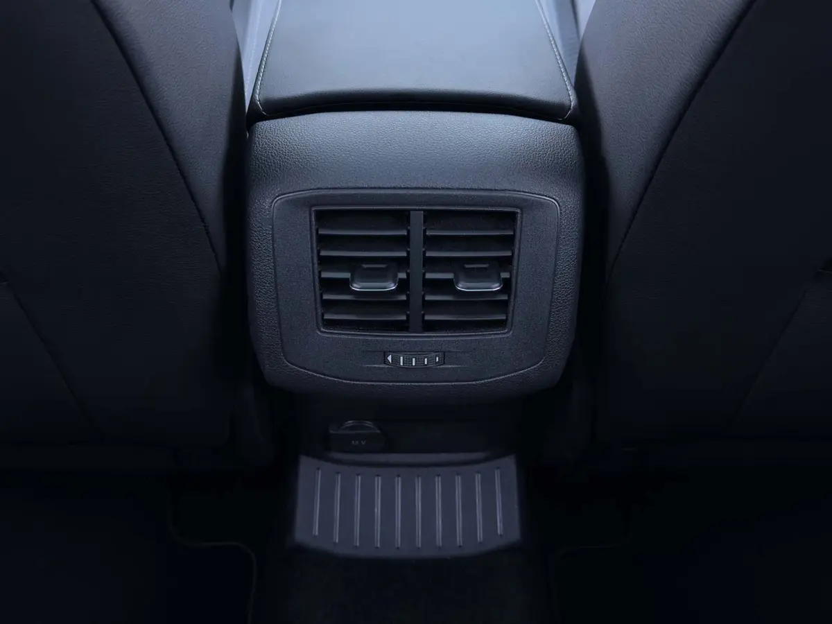 R 2.0 TSI 4Motion Pano, ACC, Beats, Leder, 19'' R velgen, Performance remmen, Adaptieve koplampen, Nette staat