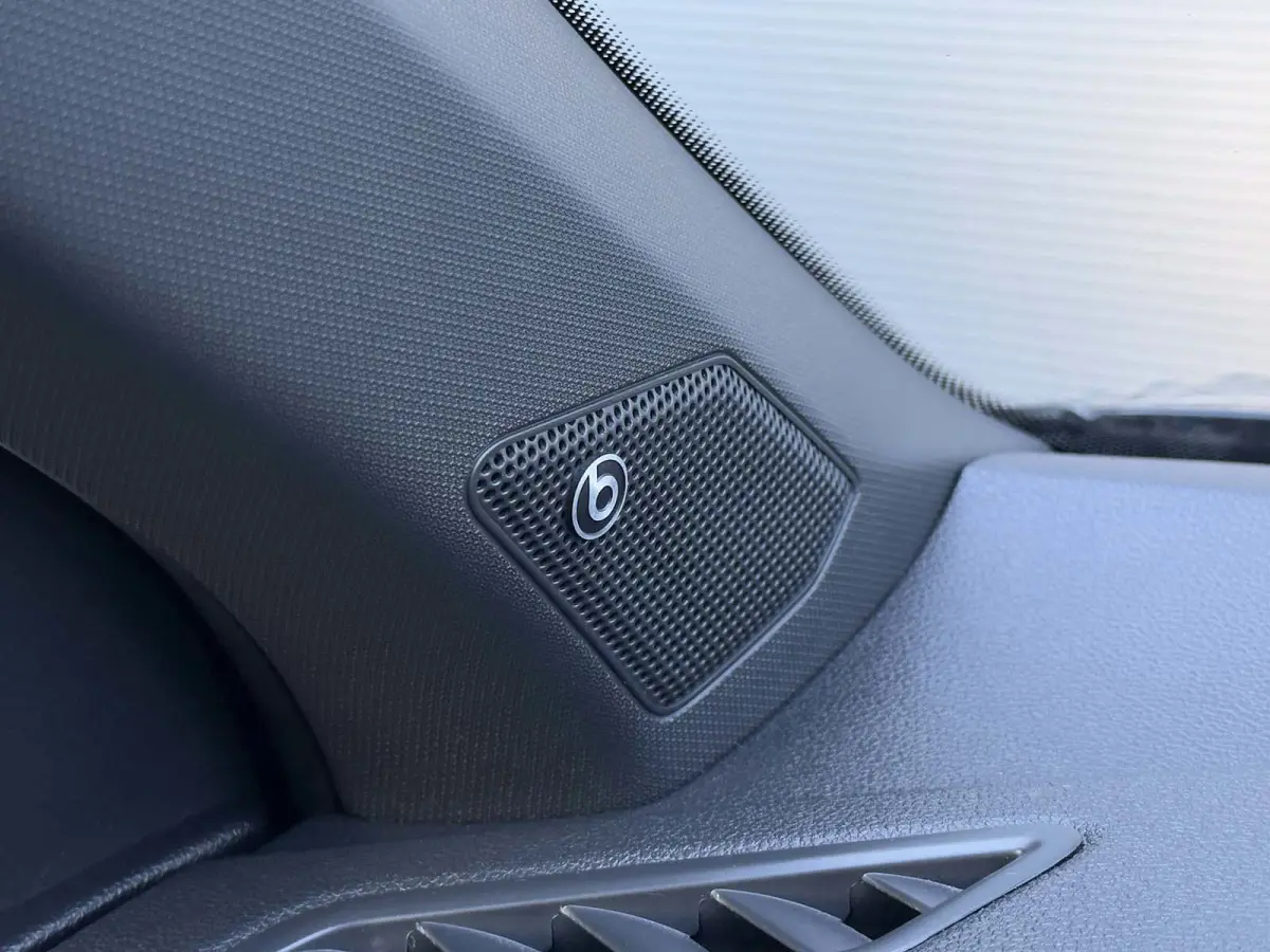 R 2.0 TSI 4Motion Pano, ACC, Beats, Leder, 19'' R velgen, Performance remmen, Adaptieve koplampen, Nette staat