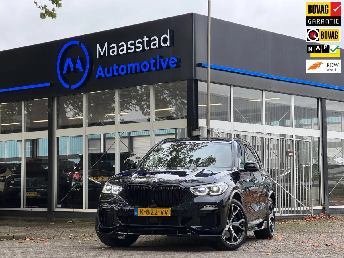 XDrive45e High Executive NLauto 100% Dealer ond. Drive Pilot Mpakket 400 PK Pano Luchtvering Headup