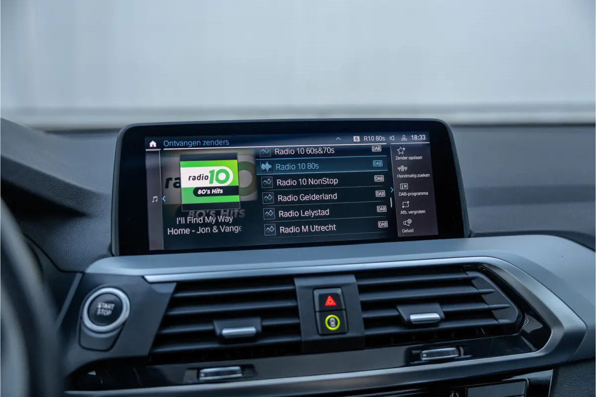 xDrive30e Business Edition Plus Panorama dak / Leder / Carplay / Android Auto /