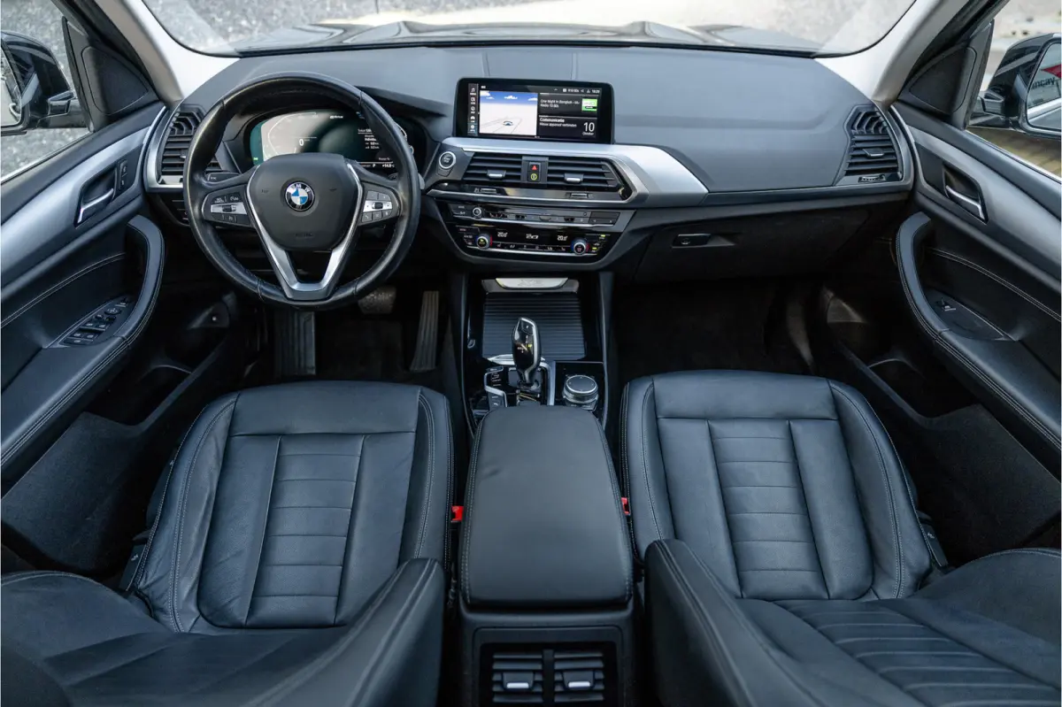 xDrive30e Business Edition Plus Panorama dak / Leder / Carplay / Android Auto /