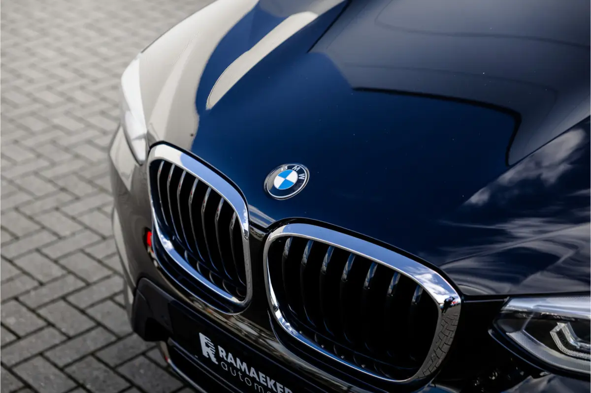 xDrive30e Business Edition Plus Panorama dak / Leder / Carplay / Android Auto /