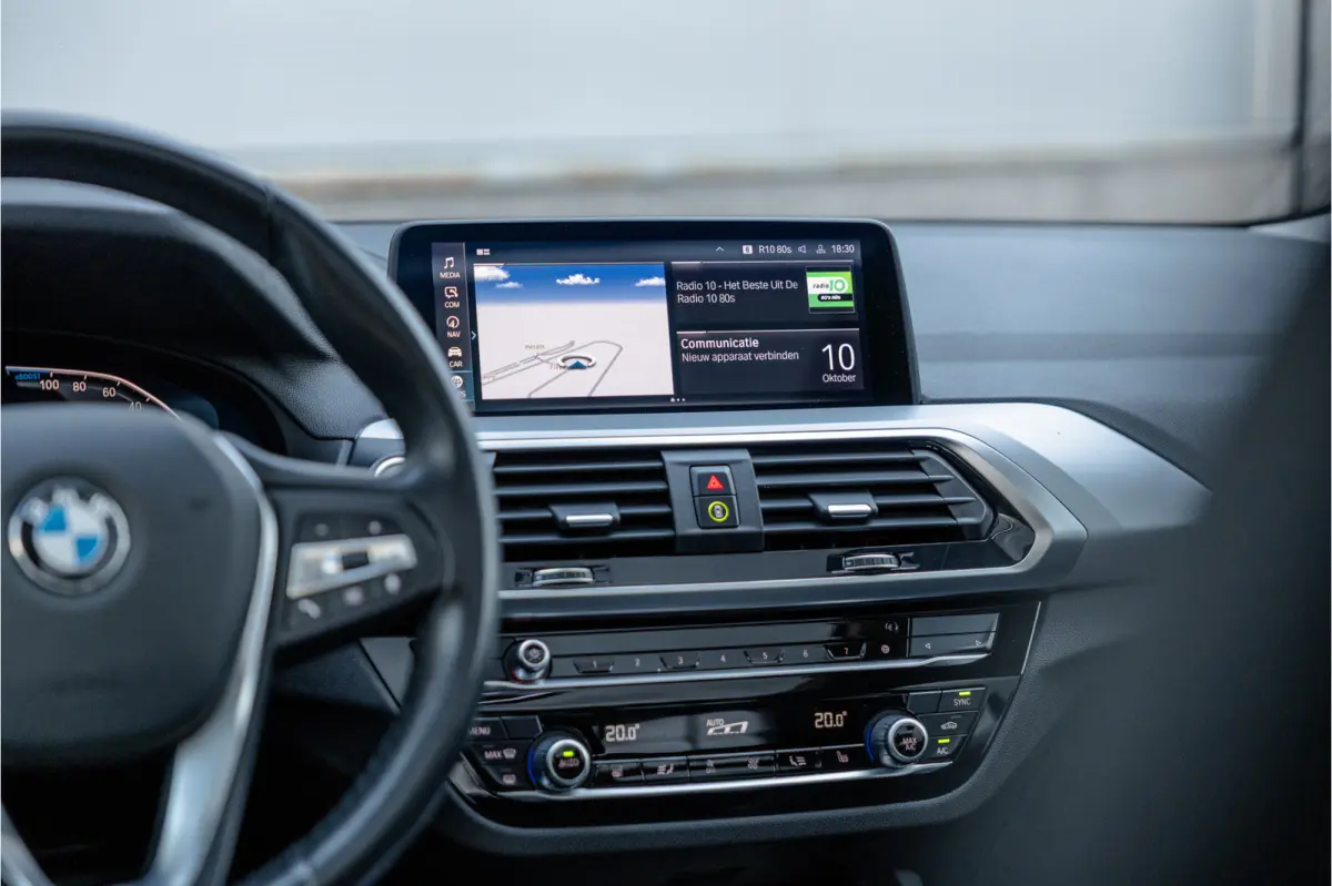 xDrive30e Business Edition Plus Panorama dak / Leder / Carplay / Android Auto /