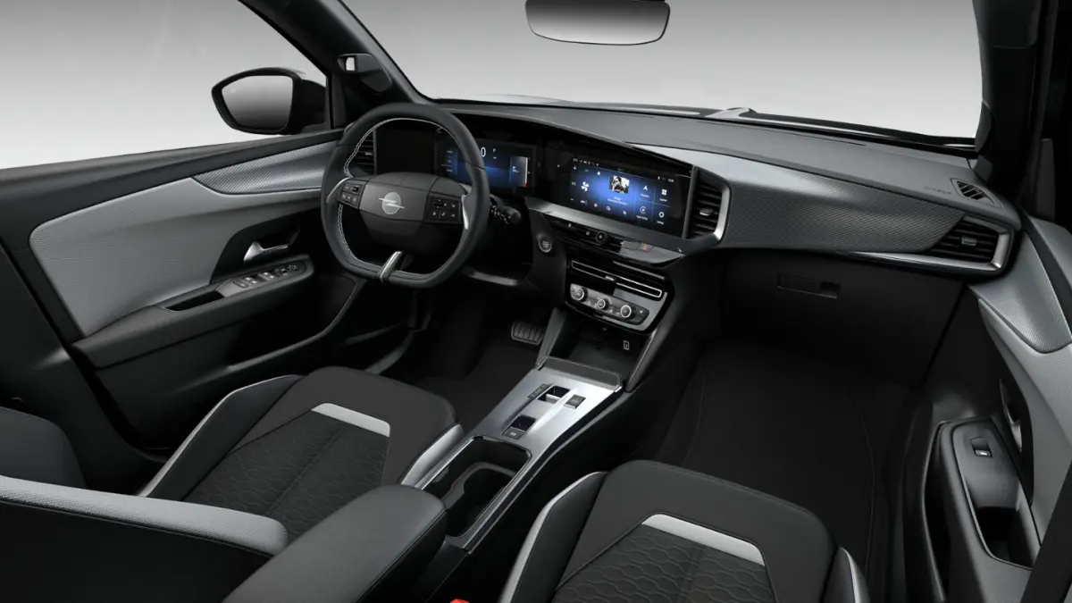 Business Edition | 17" Lichtmetalen velgen | Achteruitrijcamera | Adaptive Cruise control