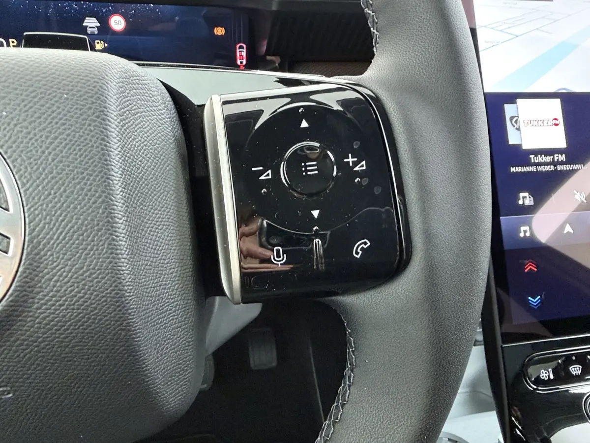 Business | Boordlader 7,4kW - 1 fase | Extra getinte achterste zijruiten en achterruit