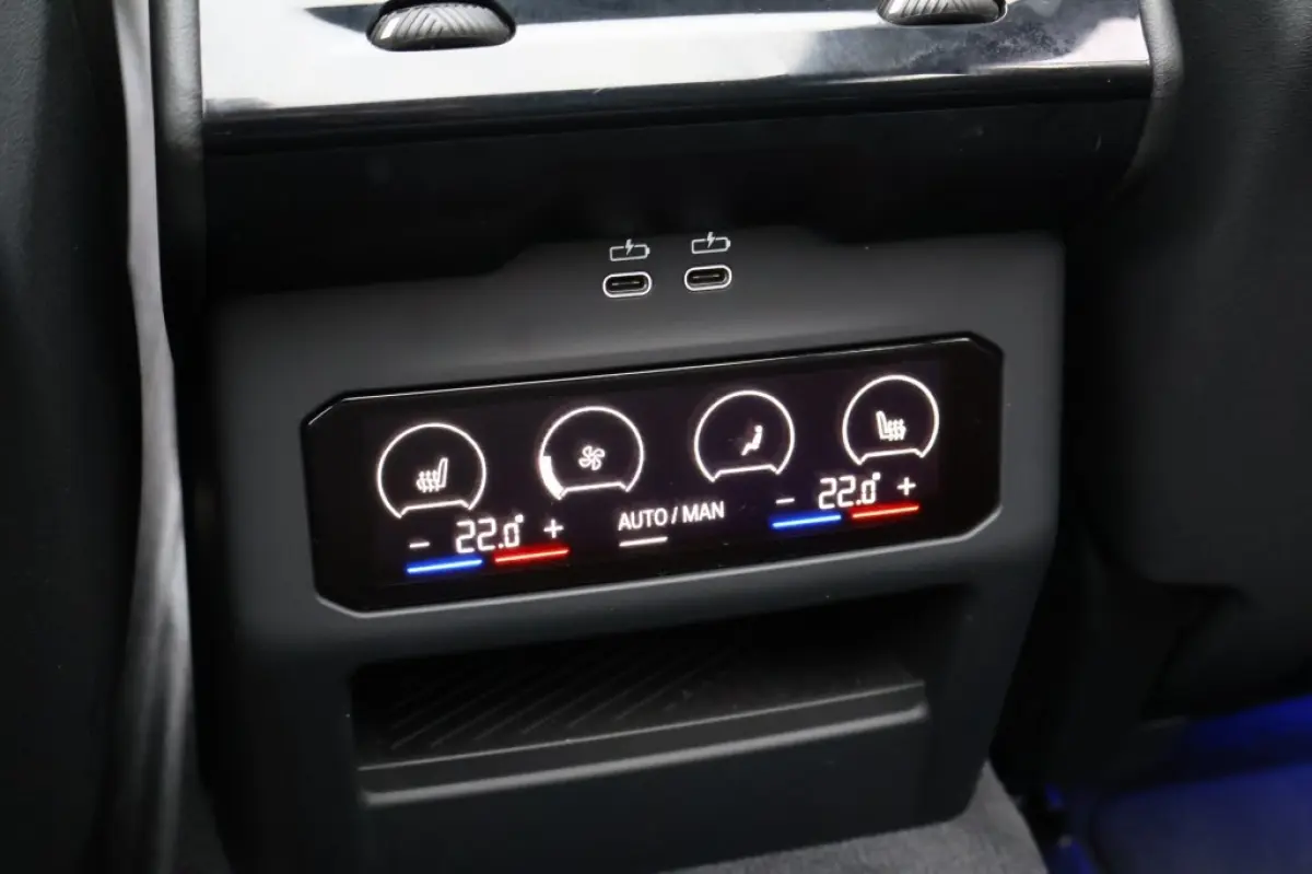 520D M Sport Pano/4-wielbesturing/Trekhaak/Head-up/Bowers & Wilkins