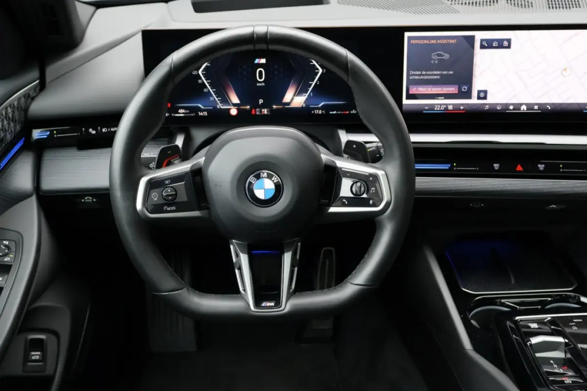 520D M Sport Pano/4-wielbesturing/Trekhaak/Head-up/Bowers & Wilkins