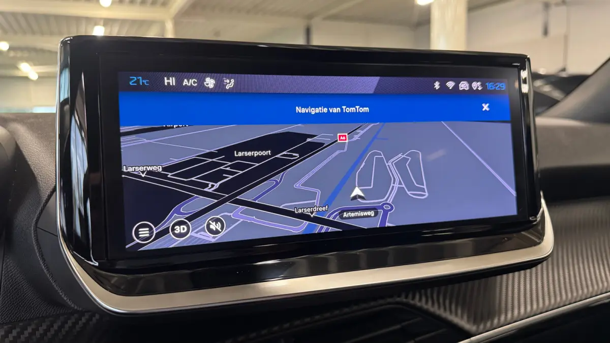 1.2 PURETECH 100PK ALLURE PACK / NAVI / LEDER / CLIMA / LED / PDC / 18" LMV / CAMERA / APPLE CARPLAY / ORG. NL. !!