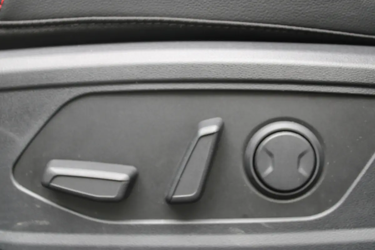 1.6 T-GDI PHEV N Line 4WD | Airco (automatisch) | Audio installatie premium | Dodehoekdetectie met correctie