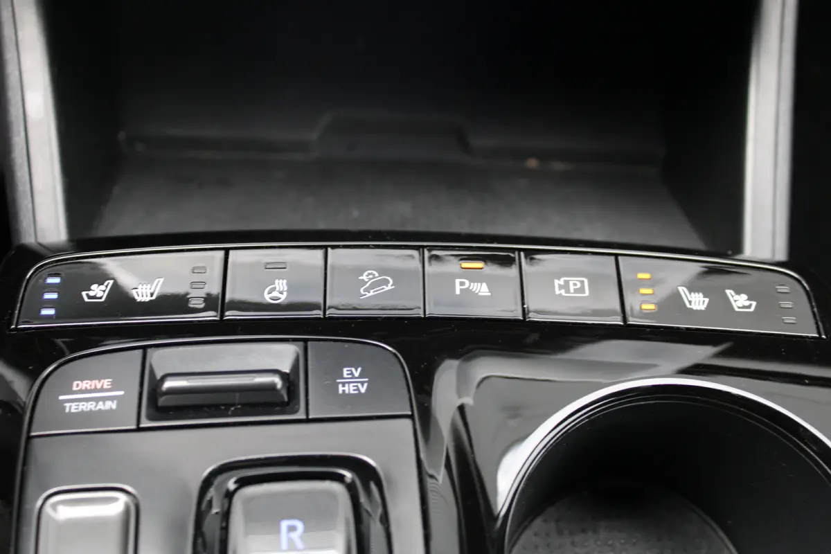 1.6 T-GDI PHEV N Line 4WD | Airco (automatisch) | Audio installatie premium | Dodehoekdetectie met correctie