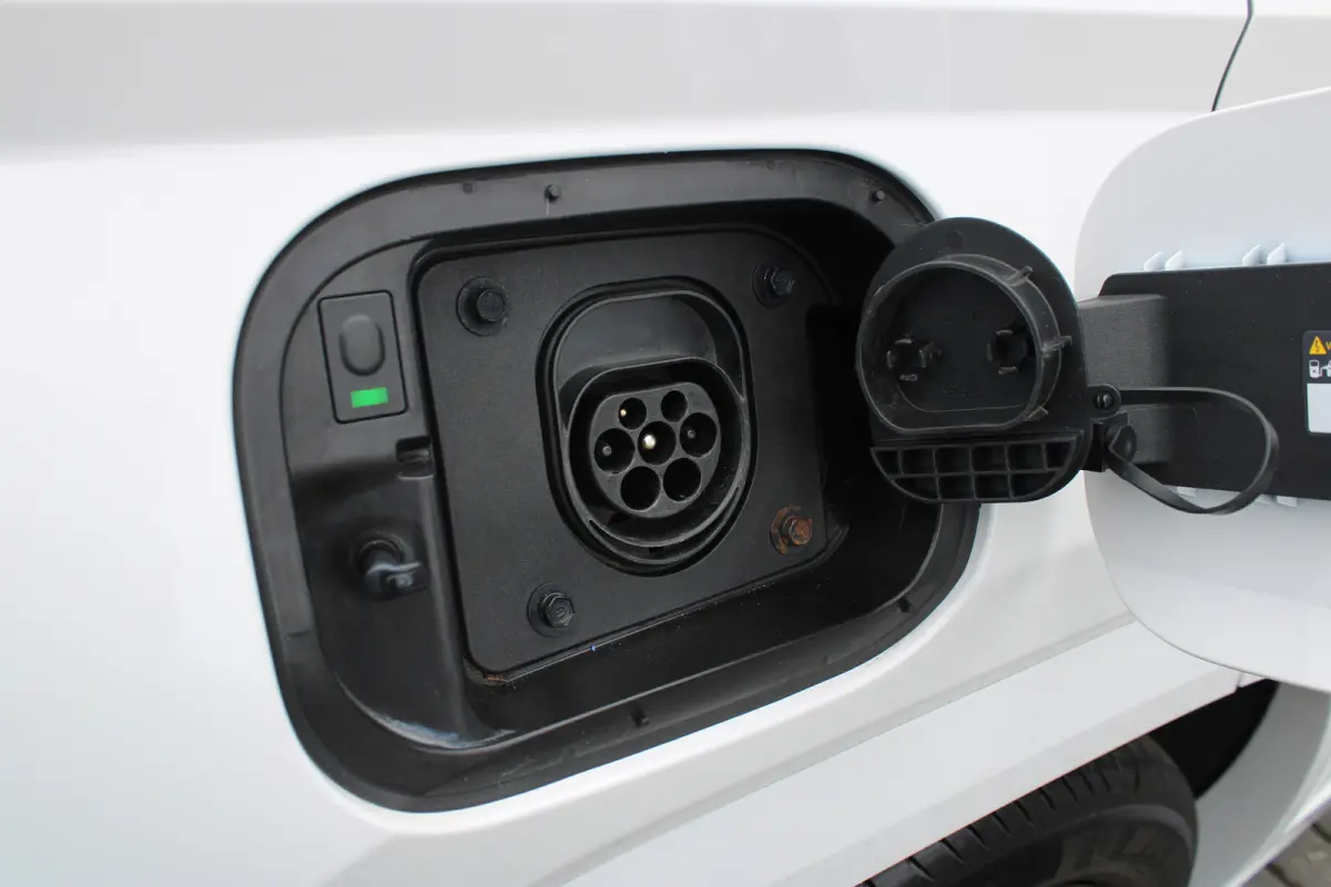 1.6 T-GDI PHEV N Line 4WD | Airco (automatisch) | Audio installatie premium | Dodehoekdetectie met correctie