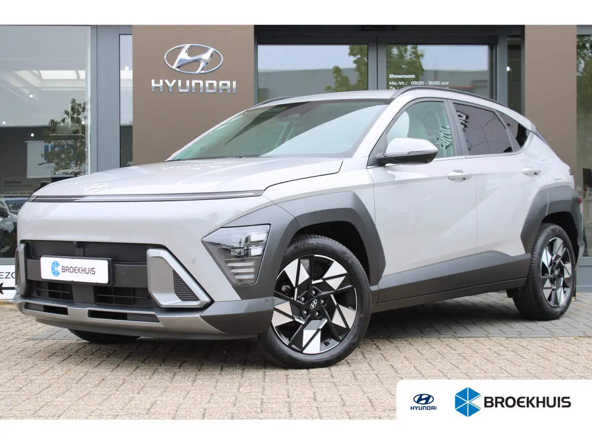Premium Hybrid 2WD