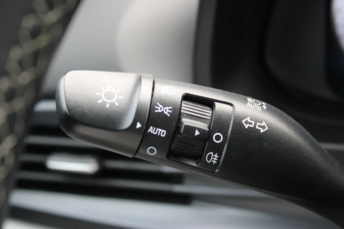1.0 T-GDI Comfort Smart Automaat | Achteruitrijcamera | DAB ontvanger | Lichtmetalen velgen 16"