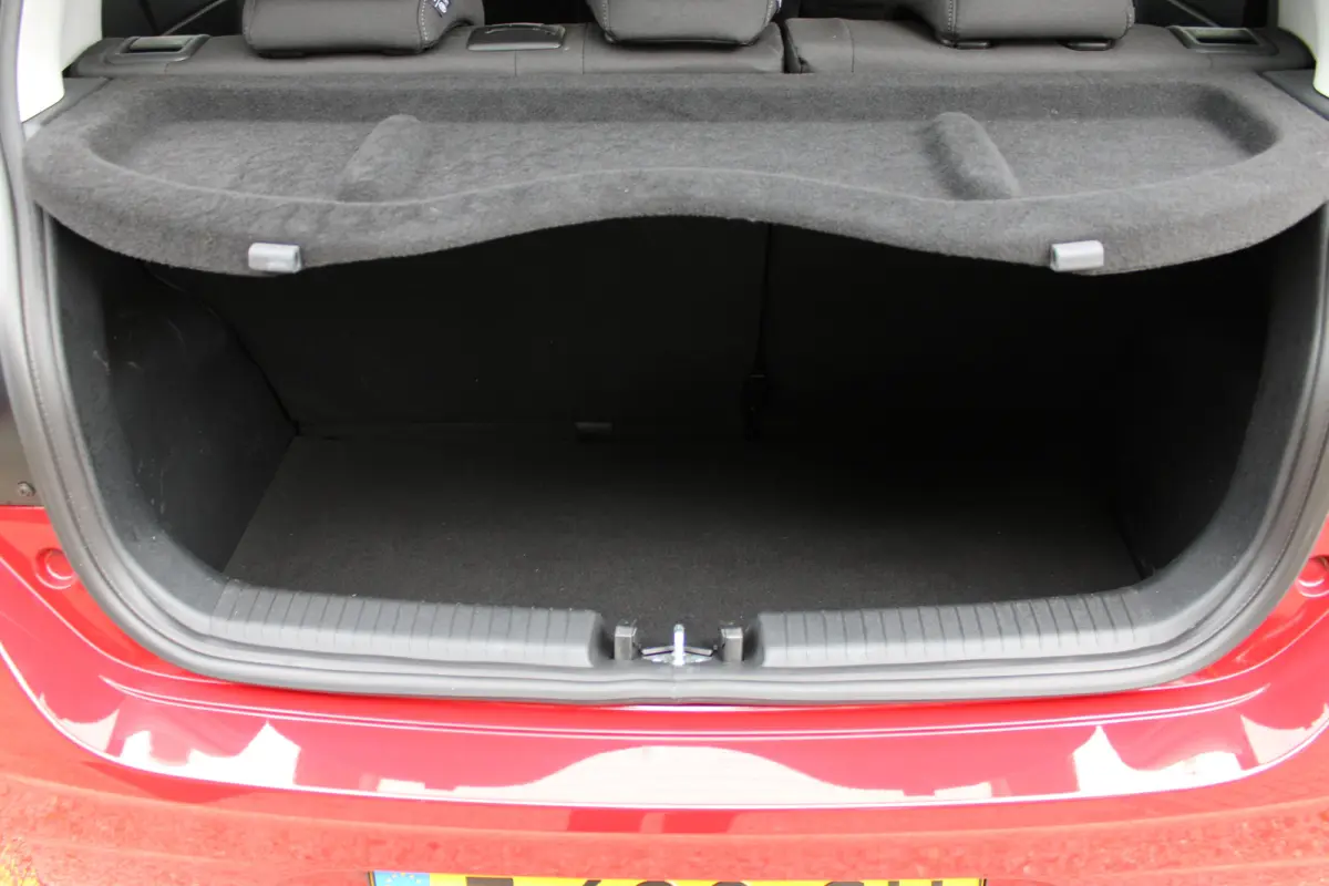 1.0 Comfort Smart 5-zits Automatisch
