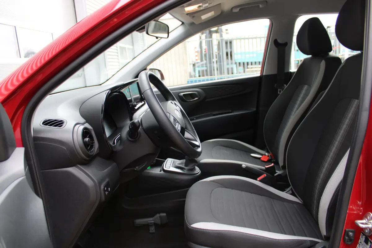 1.0 Comfort Smart 5-zits Automatisch