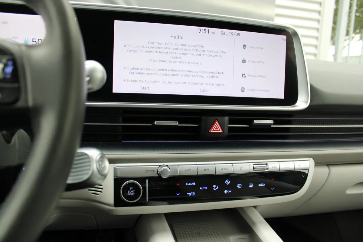 Lounge 77.4 kWh