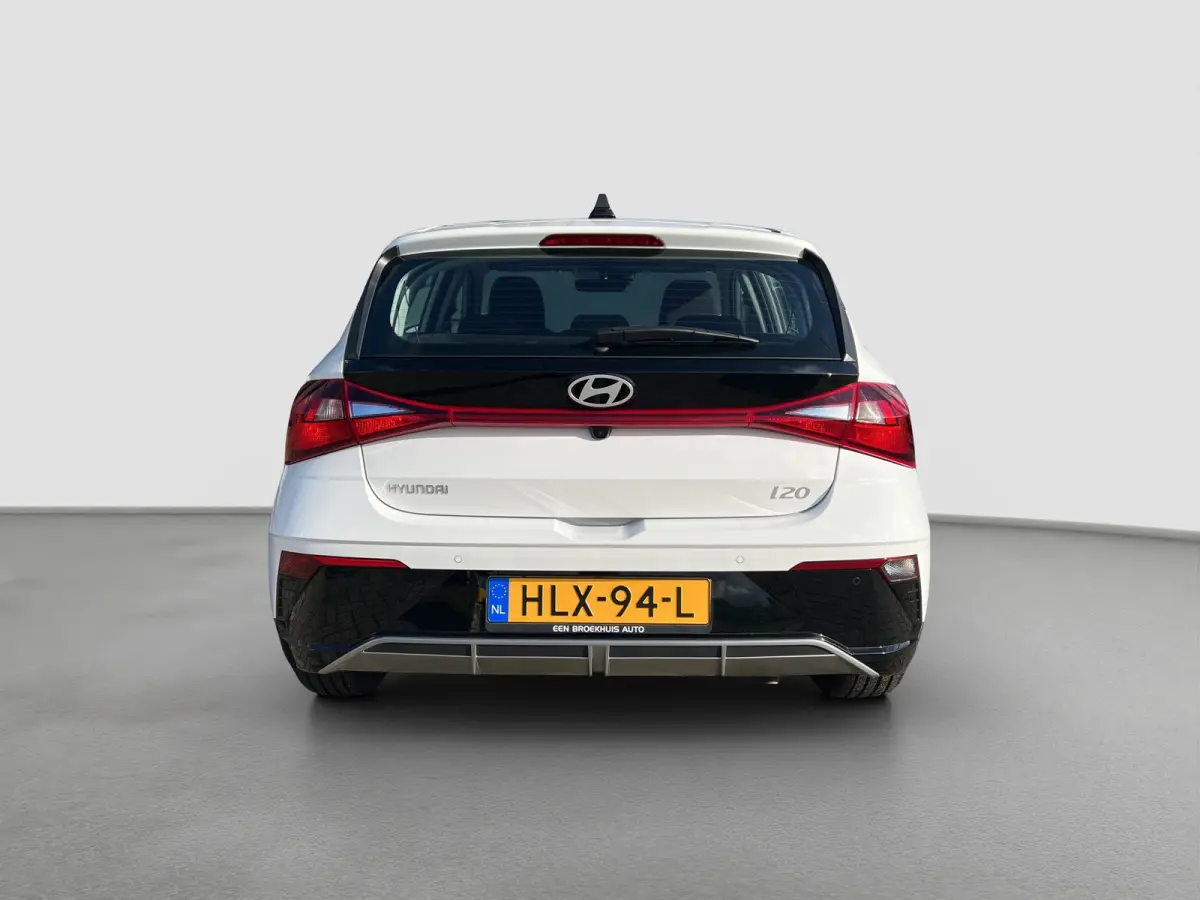 1.0 T-GDI 100pk Comfort | Airco | Camera | Carplay | Cruise control | Dodehoek detectie | Navigatie | Parkeersensoren | Digitaal cockpit | Lichtmetalen velgen