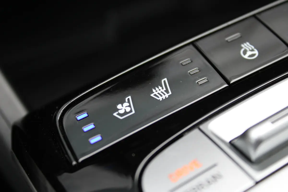 1.6 T-GDI 265pk PHEV Premium 4WD | 1E EIGENAAR! | 360° CAMERA | ADAPTIVE CRUISE | STOELVERWARMING- VERKOELING | DODE HOEK | ELEKTR. STOEL INCL. MEMORY | DEALER OH! | PRACHTIGE STAAT!