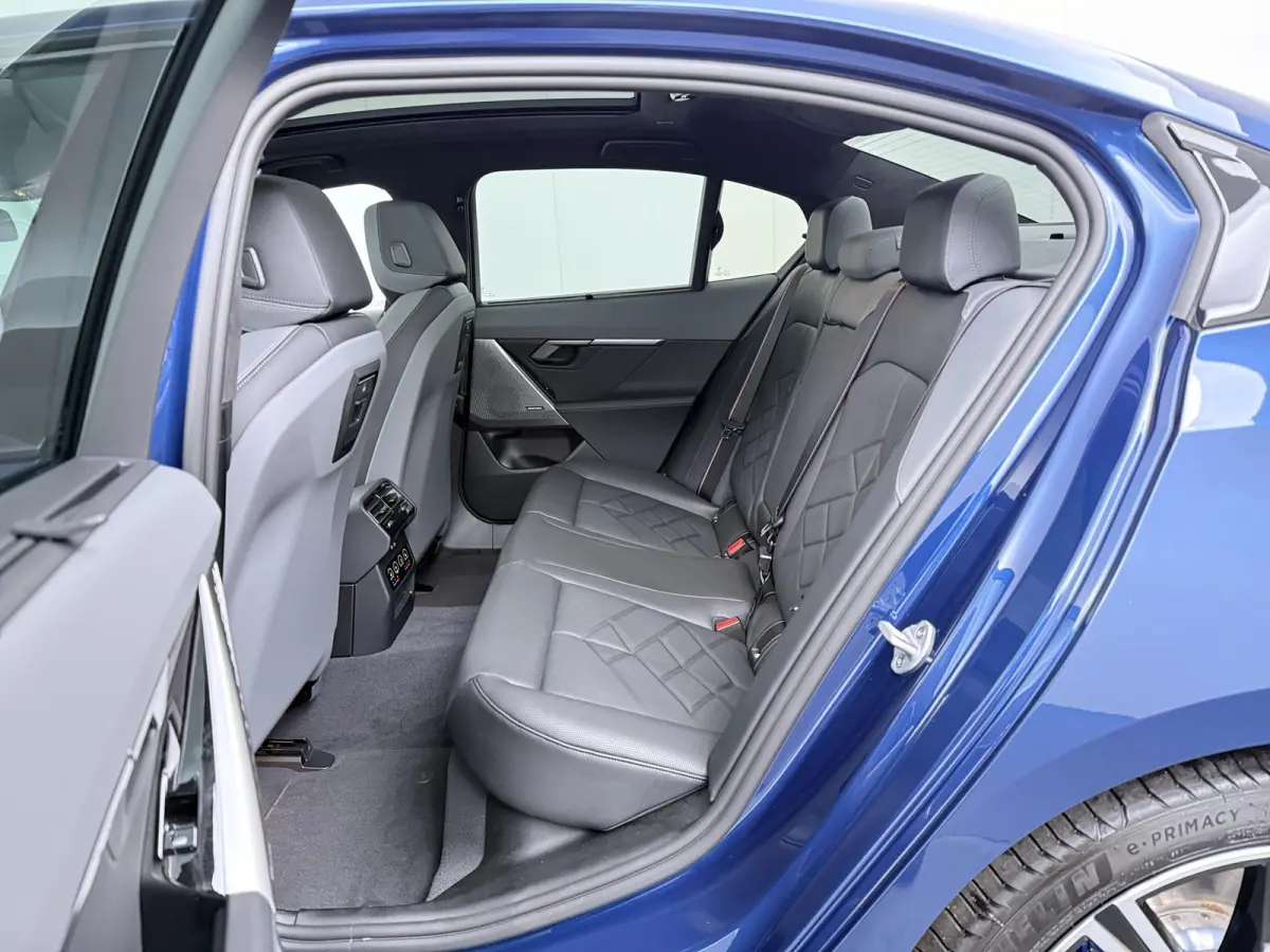 eDrive40 M Sport Pro Edition 84 kWh Comfort Pack | Innovation Pack | Travel Pack