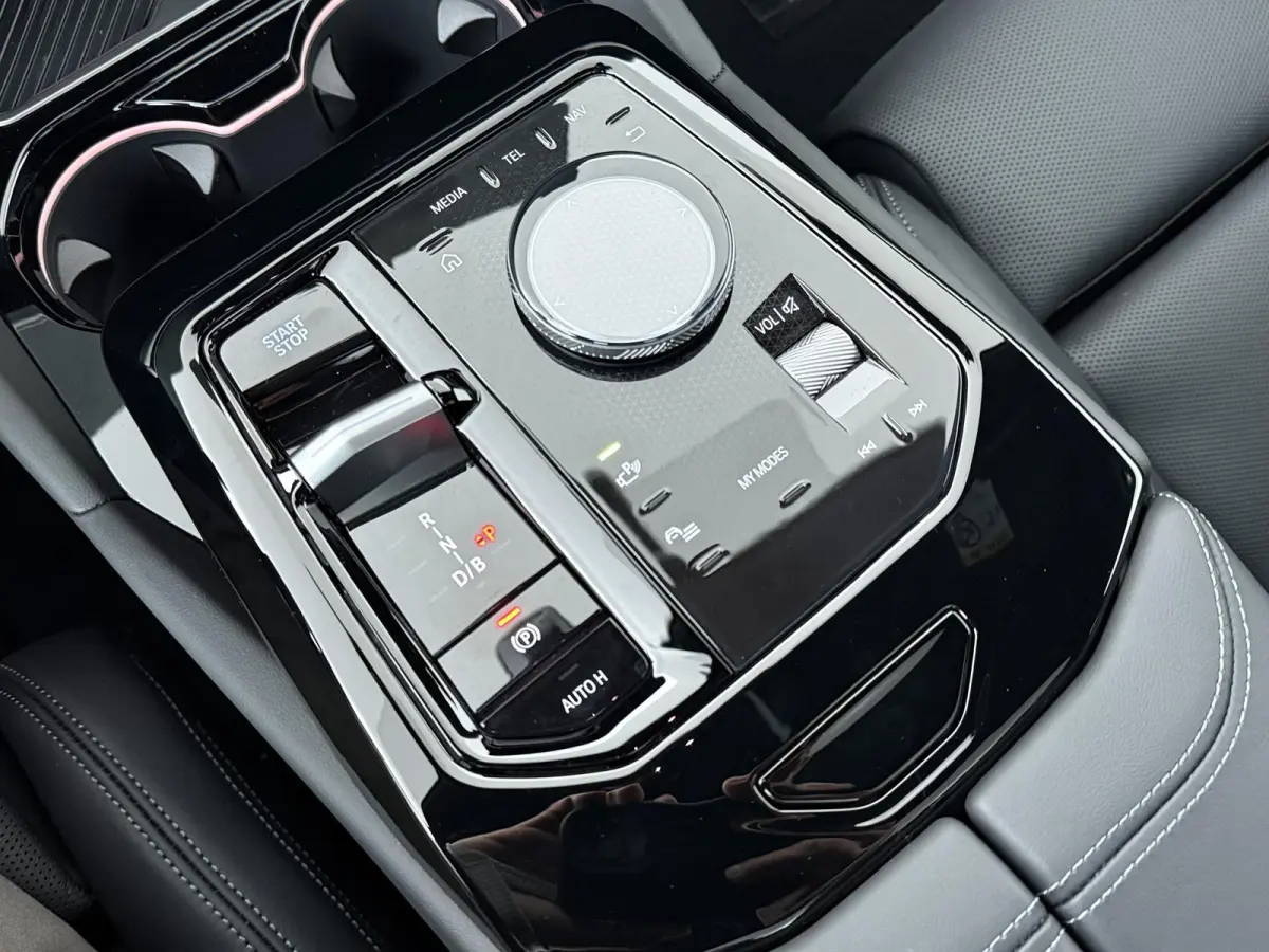 eDrive40 M Sport Pro Edition 84 kWh Comfort Pack | Innovation Pack | Travel Pack