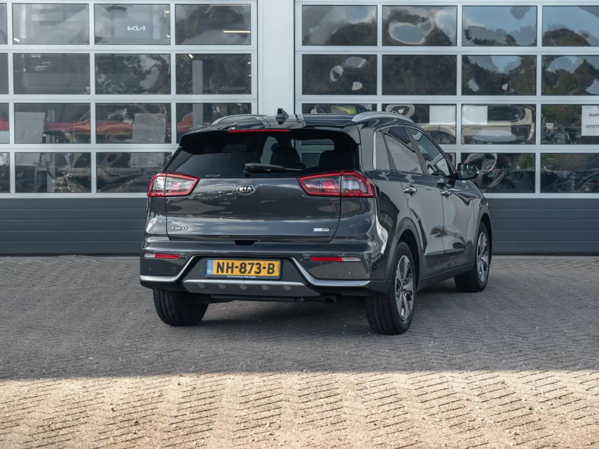 1.6 GDi Hybrid BusinessLine | Clima | Adapt. Cruise | Camera | Navi | Keyless | Leder | Stoel&Stuur Verwarming | Apple Carplay