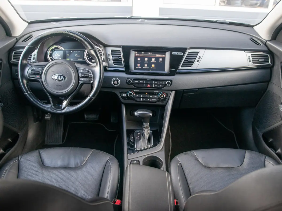 1.6 GDi Hybrid BusinessLine | Clima | Adapt. Cruise | Camera | Navi | Keyless | Leder | Stoel&Stuur Verwarming | Apple Carplay