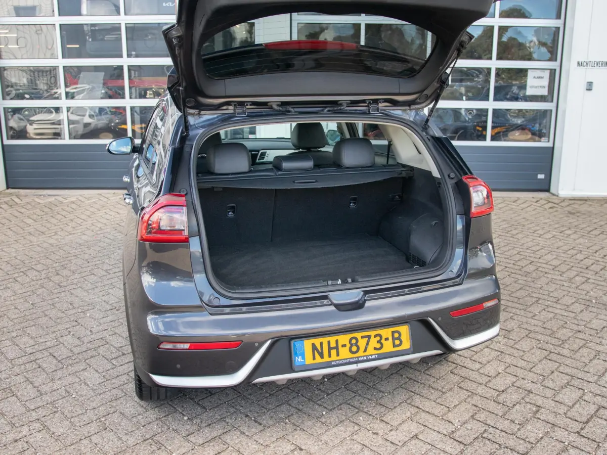 1.6 GDi Hybrid BusinessLine | Clima | Adapt. Cruise | Camera | Navi | Keyless | Leder | Stoel&Stuur Verwarming | Apple Carplay