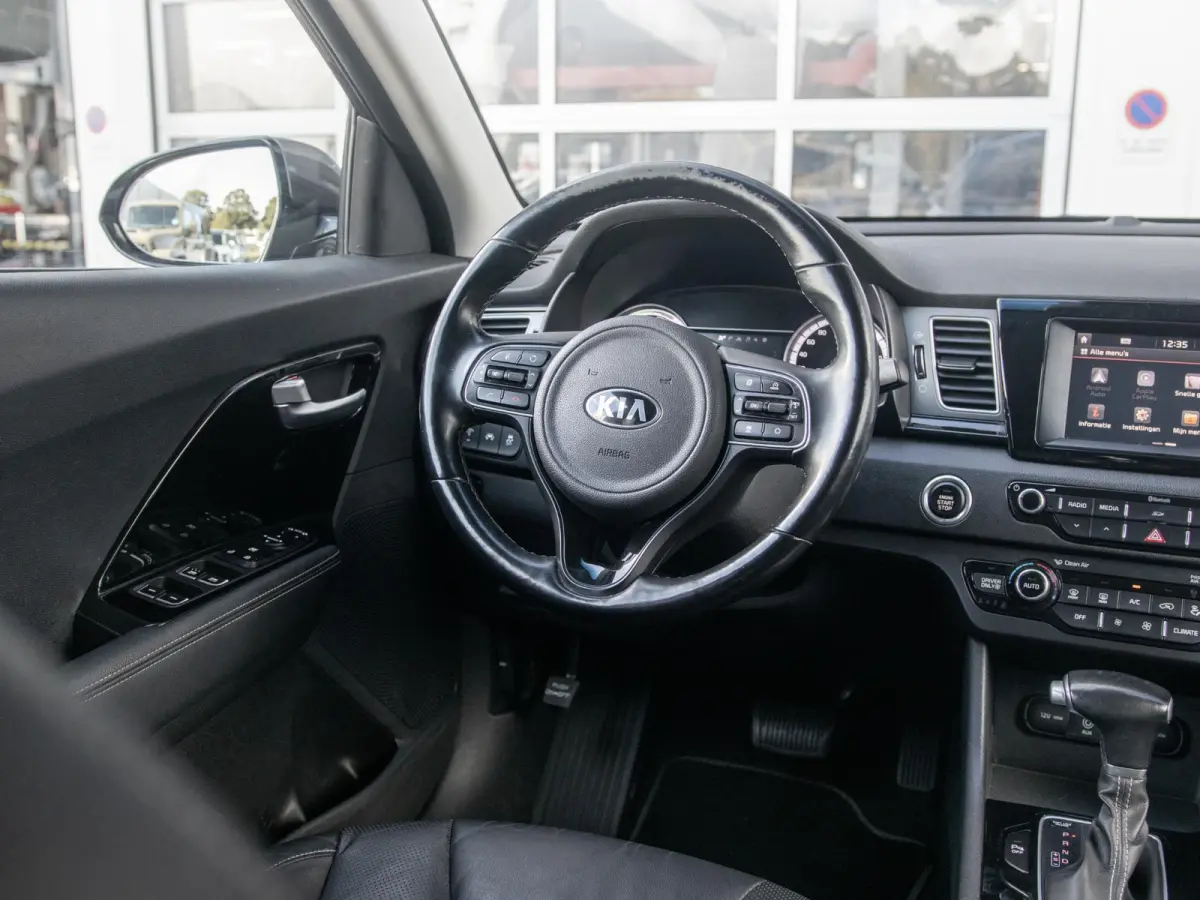 1.6 GDi Hybrid BusinessLine | Clima | Adapt. Cruise | Camera | Navi | Keyless | Leder | Stoel&Stuur Verwarming | Apple Carplay